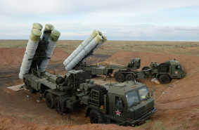 В Сирии развернут российский зенитный ракетный комплекс С-400